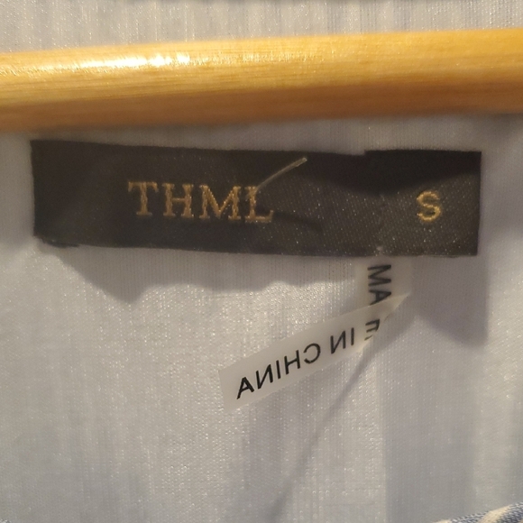 THML Dress (34) - Picture 2 of 5